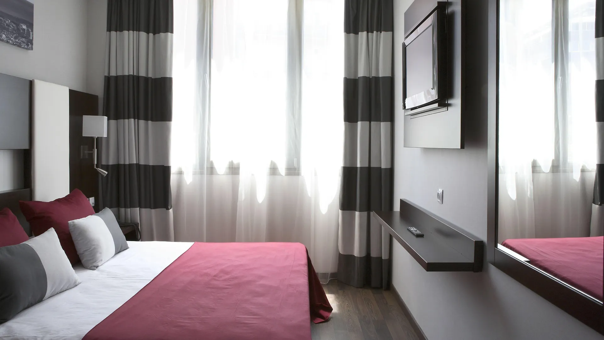 Hotel & Spa Villa Olimpica Suites Barcelona 4*,  España