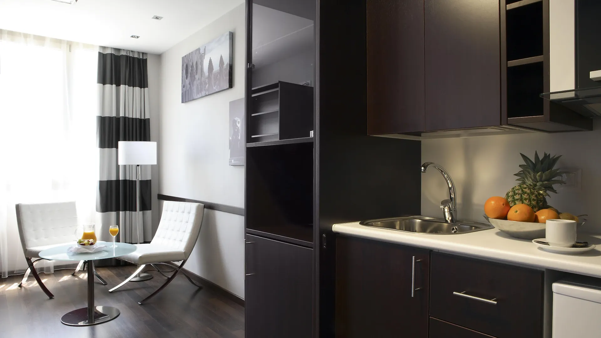 Hotel & Spa Villa Olimpica Suites Barcelona 4*,  España