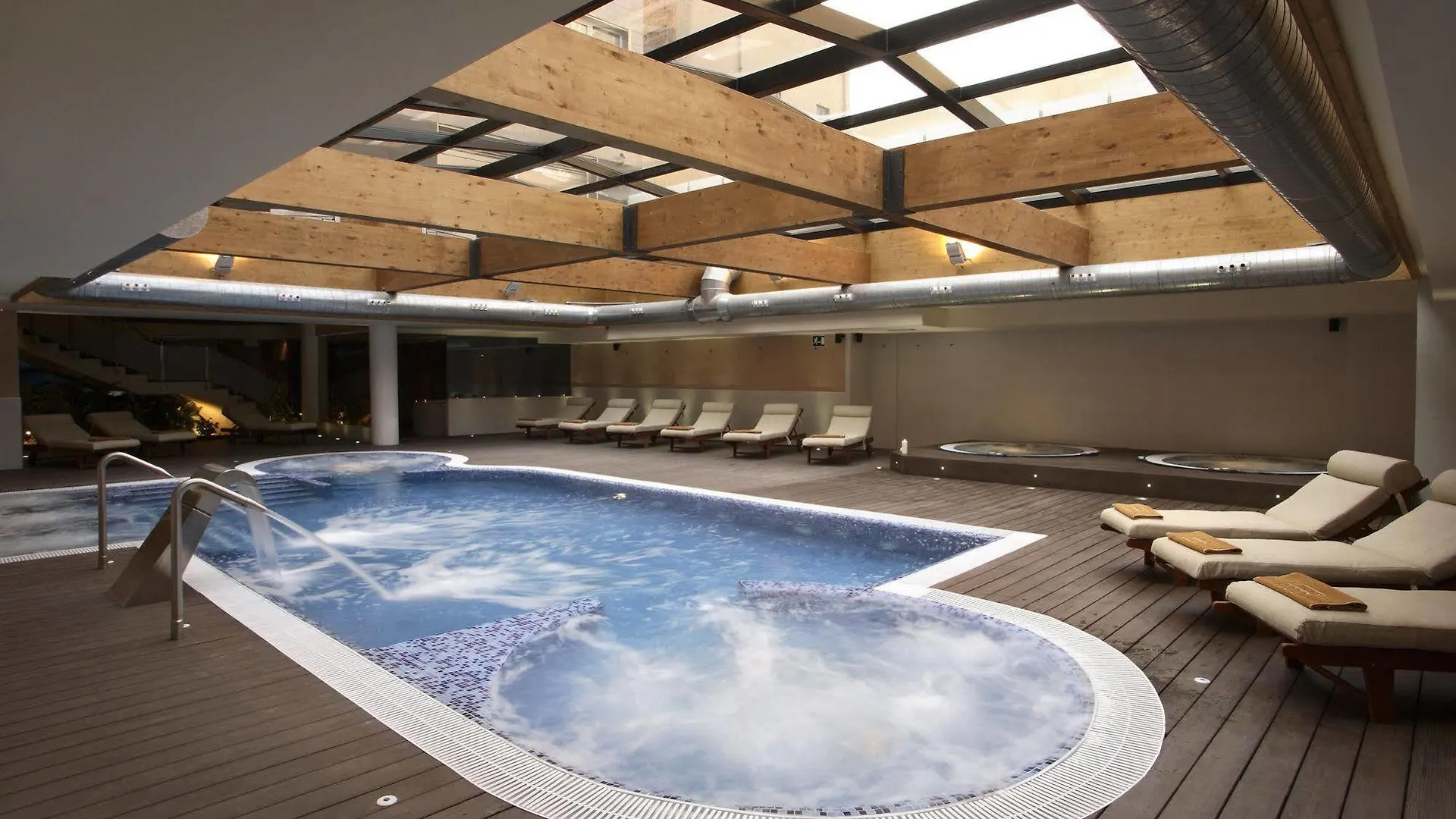 Hotel & Spa Villa Olimpica Suites Barcelona 4*,